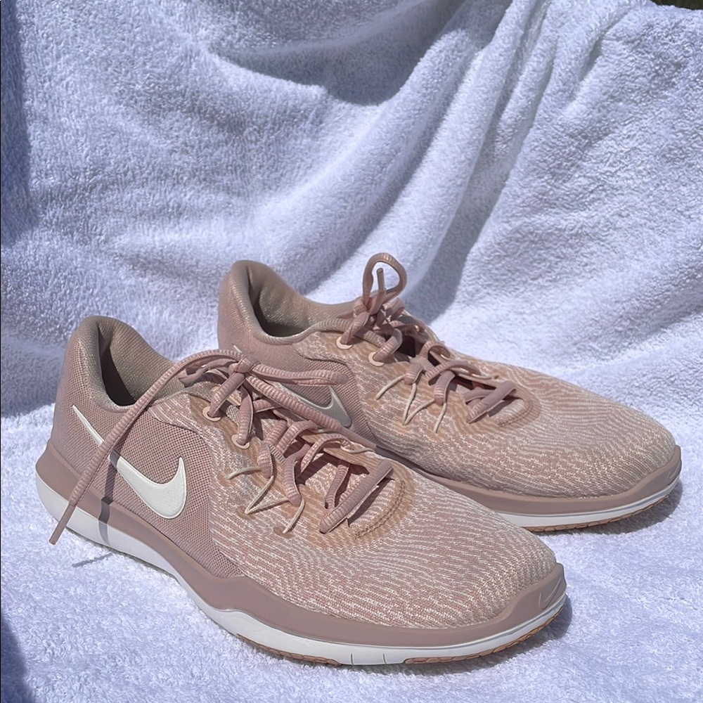 Nike Flex Supreme TR6